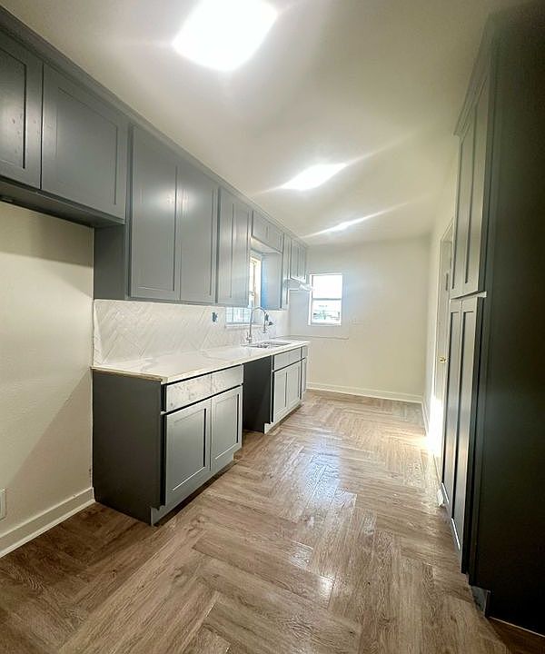 2nd image of 7018 Keller St