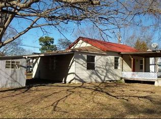 310 Roosevelt Rd, Hooks, TX 75561