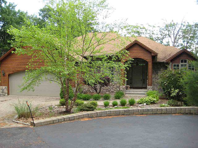 1st image of 1 Green Harbour Ln