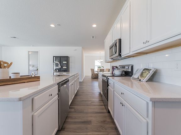 3rd image of 17669 Passionflower Cir