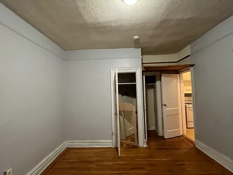 48 Vroom St #103 — Photo 6