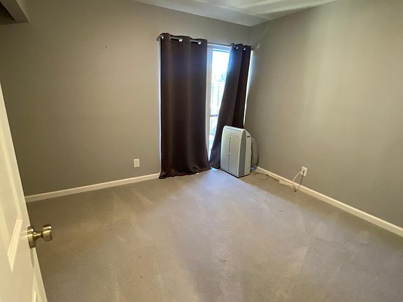 4th image of 9 Coleridge Dr