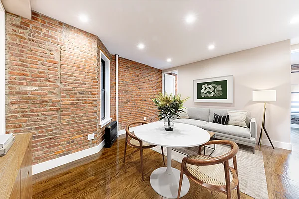 Rented by Douglas Elliman | media 26