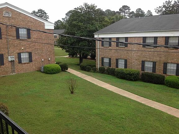 3rd image of 2203 W Pensacola St APT A6