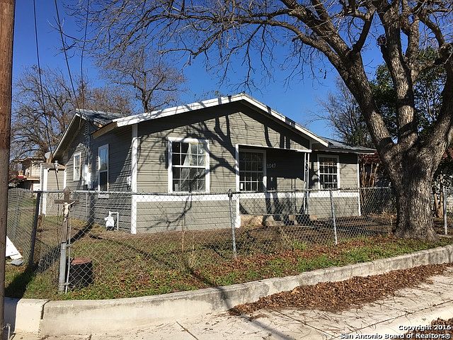 1st image of 1047 Stonewall St