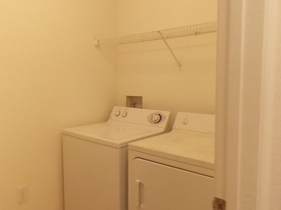 Photo of similar apartment