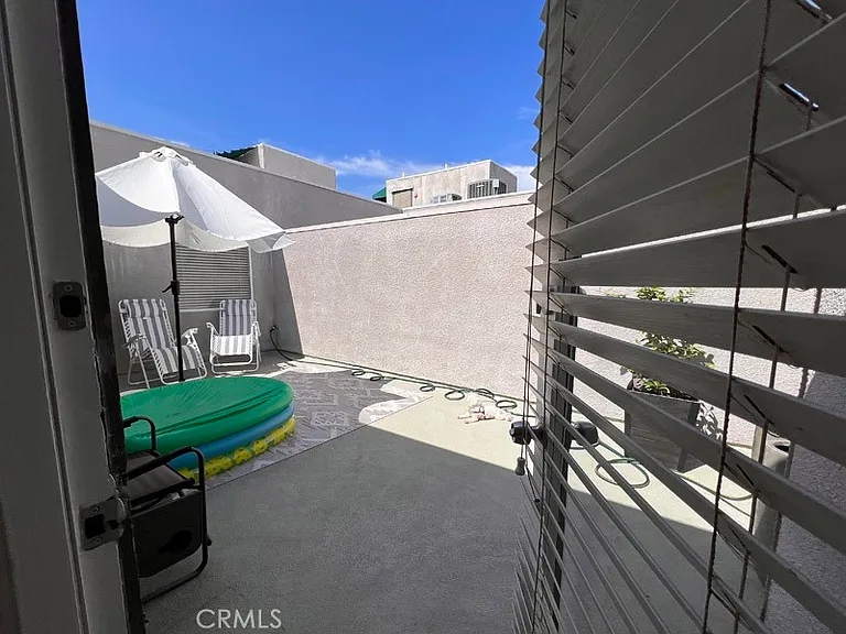 1617 S Beverly Glen Blvd #303 — Photo 47