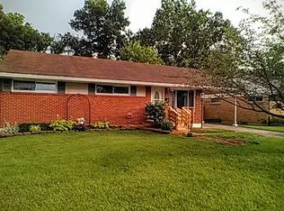 2751 Royal Glen Dr, Cincinnati, OH