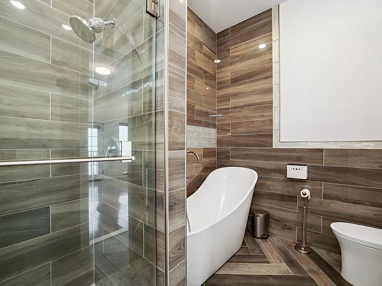 46 Carlton Ave #B — Photo 24
