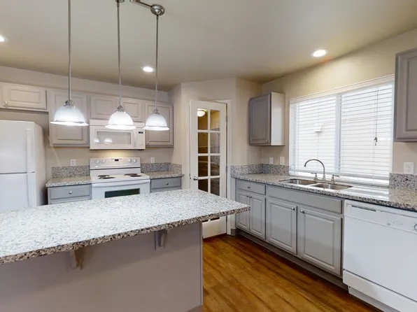 18324 80th Ave E, Puyallup, WA 98375