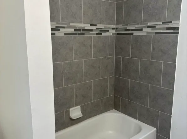 309 E Bradford St, Seward, NE 68434