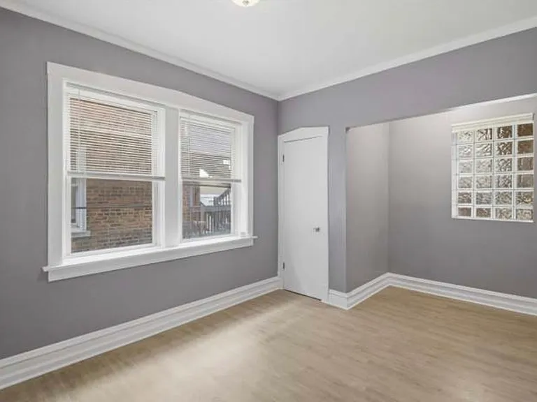 7700 S Saint Lawrence Ave #1 — Photo 20