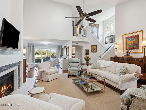 5th image of 22 WALKERS RIDGE Drive