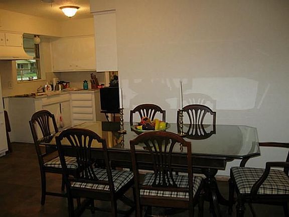 2nd image of 8263 Lifford Pl