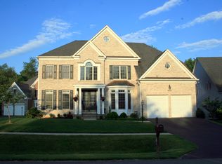16106 Nursery Ln, Gaithersburg, MD 20878