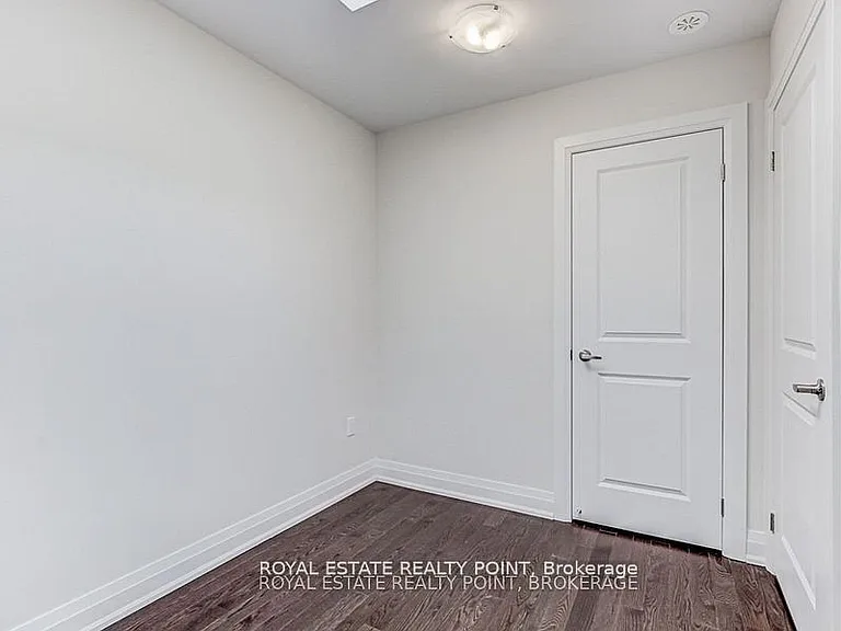 12 Creekbank Rd #UPPER — Photo 14