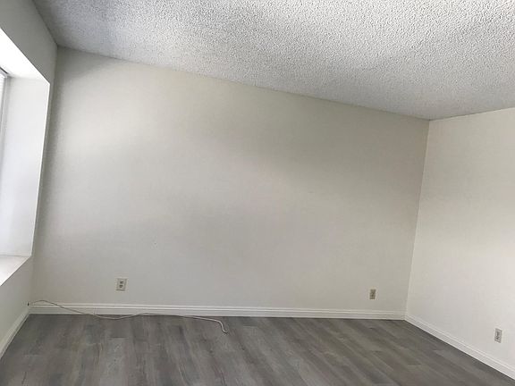 2nd image of 9307 Ramona Blvd