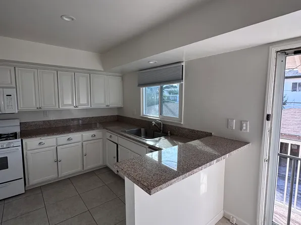 5535 Radford Ave #8, Valley Village, CA 91607