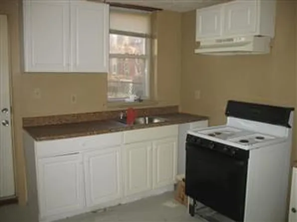 1209 N Spring St, Baltimore, MD 21213