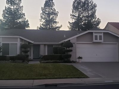 6025 Kasper Dr, Riverbank, CA, 95367