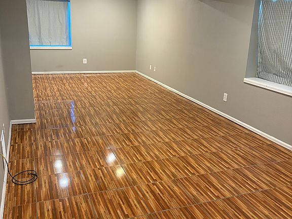 3rd image of 5045 Copen Dr