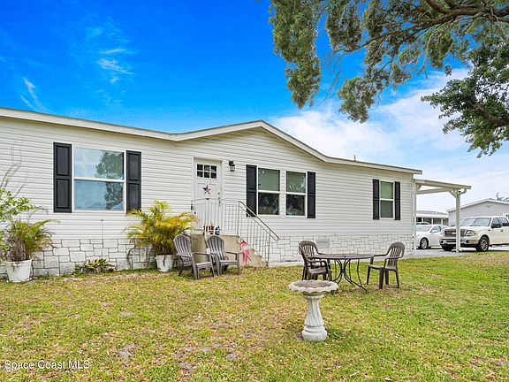 2nd image of 958 Pecan Cir