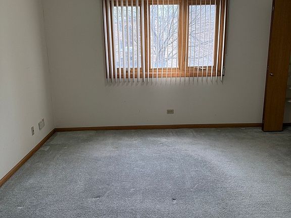 5th image of 5034 Circle Dr APT 209