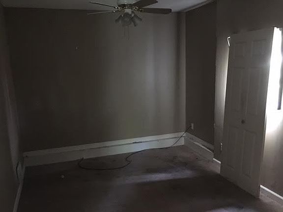 5th image of 11103 Winchester Ave