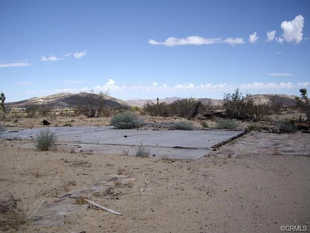2nd image of 58240 Bearing Tree Rd