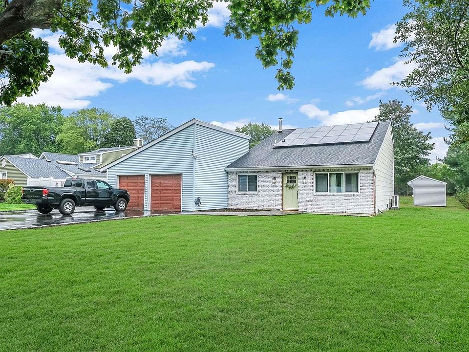 1st image of 24 Meadow Avenue