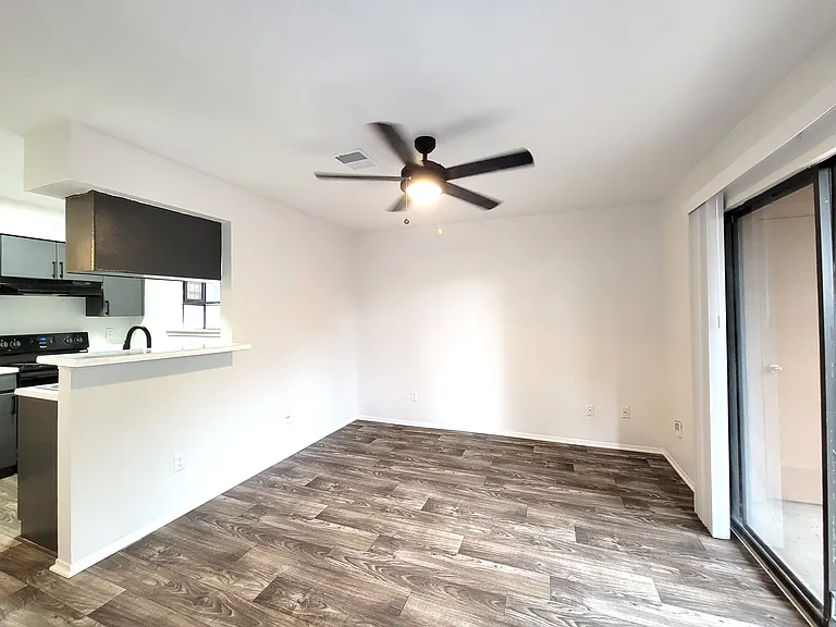 Oak Bend — Photo 49
