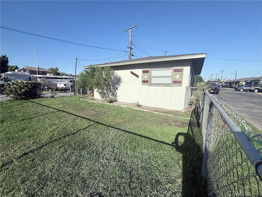 1 bed, 750 sqft, $2,375 — Photo 4