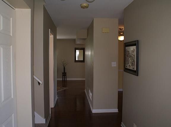 2nd image of 23W405 Greenbriar Dr