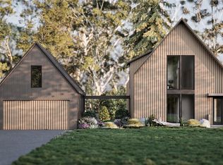 6801 Maple Rd, Akron, NY 14001