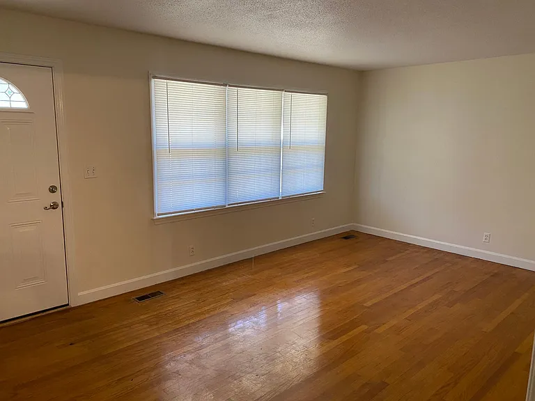 2416 Rosemary Ave — Photo 13