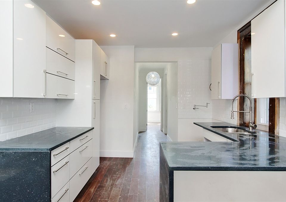 2nd image of 55 E 4th St