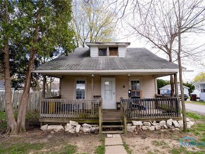 1207 Emory St, Defiance, OH, 43512