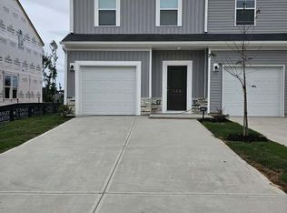 136 Randwick Ln, Greer, SC 29651