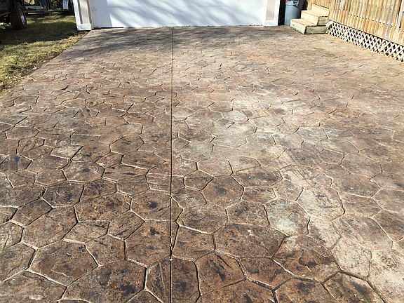 Random Stone Driveway