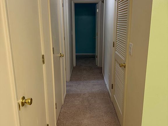 5th image of 128 Turtle Creek Rd APT 9