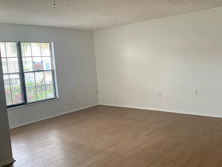6032 Village Cir #6032 — Photo 19