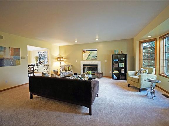 3rd image of 9115 Wildwood Lake Dr