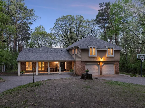 7797 66th St N, Saint Paul, MN 55128