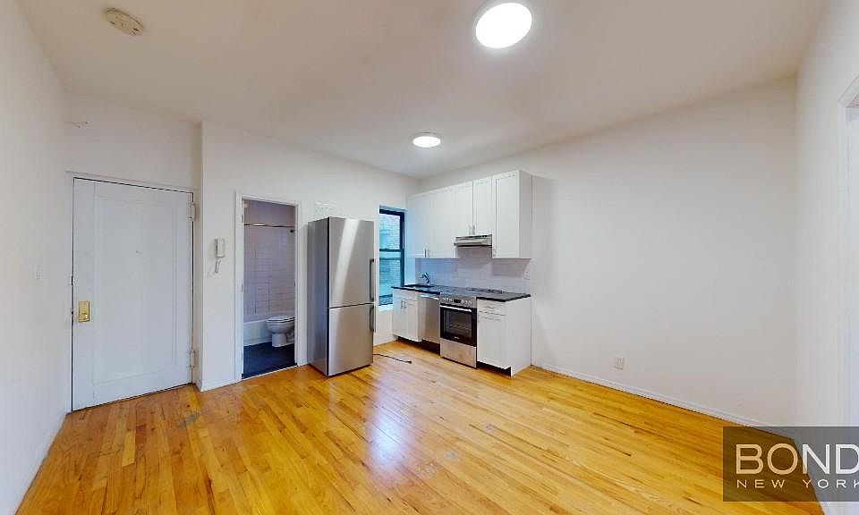 2nd image of 111 Avenue A #4C