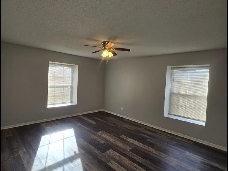 8721 Countryshire Ln #4 — Photo 16