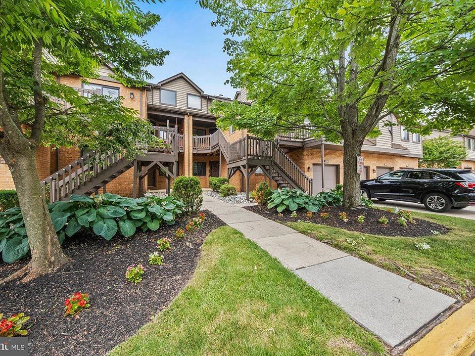 1st image of 1704 Augusta Cir