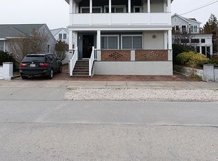 105 Mineola Ave, Point Lookout, NY 11569