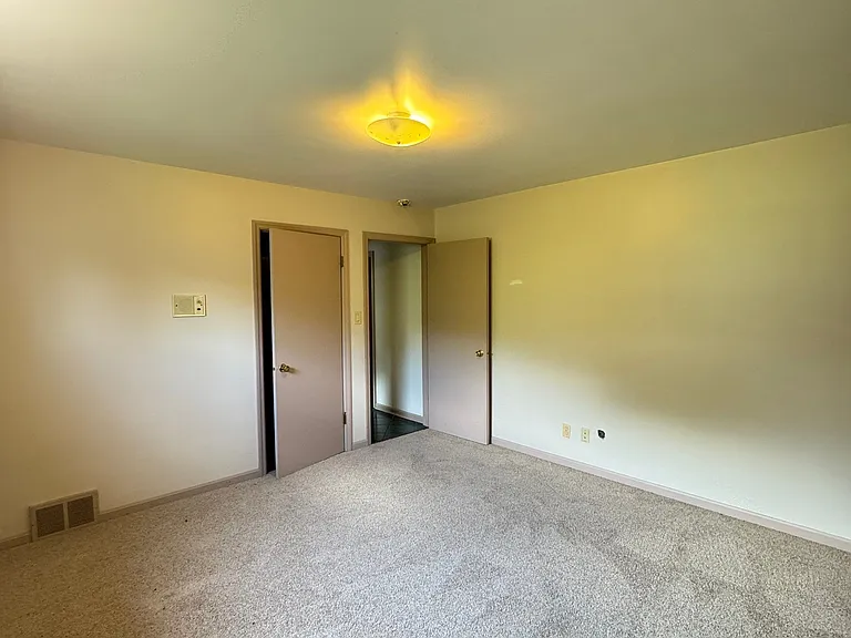 510 Station St #1 — Photo 10
