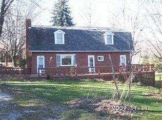 22755 Georgetown Rd, Homeworth, OH 44634