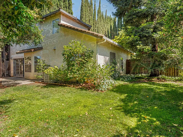 2101 Finley Ct — Photo 36